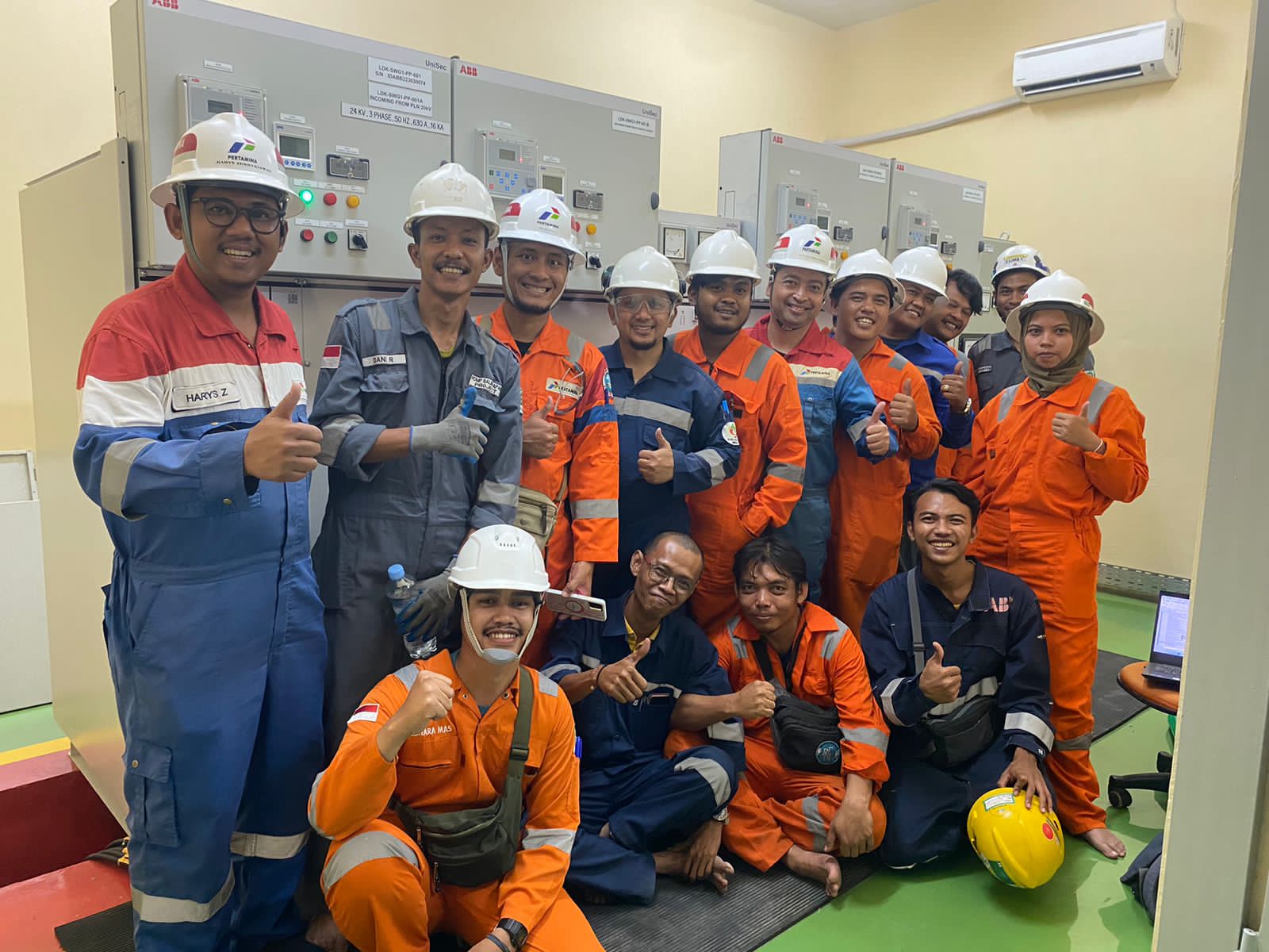 Commissioning gardu 20kV Pertamina Cepu oleh PT TEM — testing relay dan peralatan HV apparatus di fasilitas migas