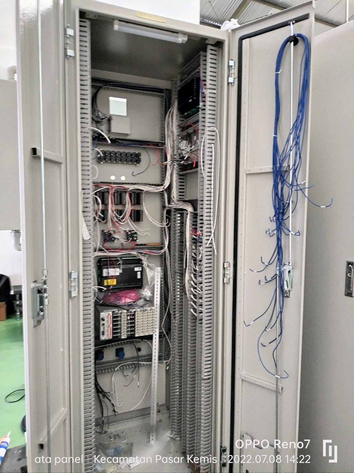 Panel Buspro 150kV protection panel gardu induk hasil pabrikasi PT TEM — panel kontrol proteksi