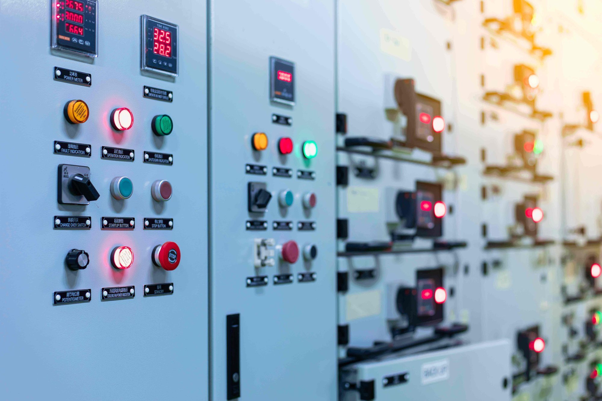 motor control center MCC panel listrik industri pabrik manufaktur PT Tridaya Elektra Mandiri Bekasi